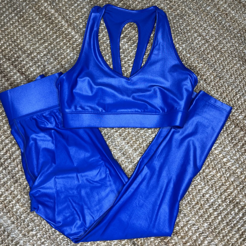 carbon38 workout set